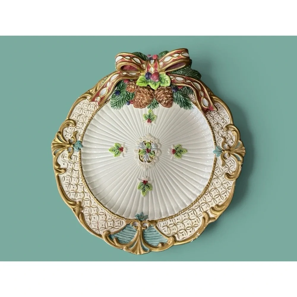 Fitz & Floyd Classics Florentine Canape Snack Plate Christmas Holly Bow Pinecone